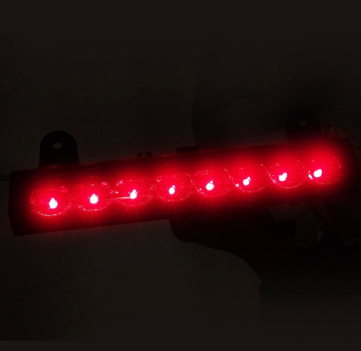 LED 3rd Third Brake Light Stop Lamp For Chevy Suburban Tahoe GMC Yukon 2000-2006